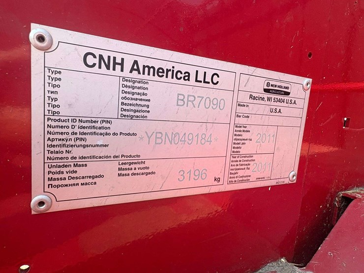 2011-new-holland-br7090-image-35
