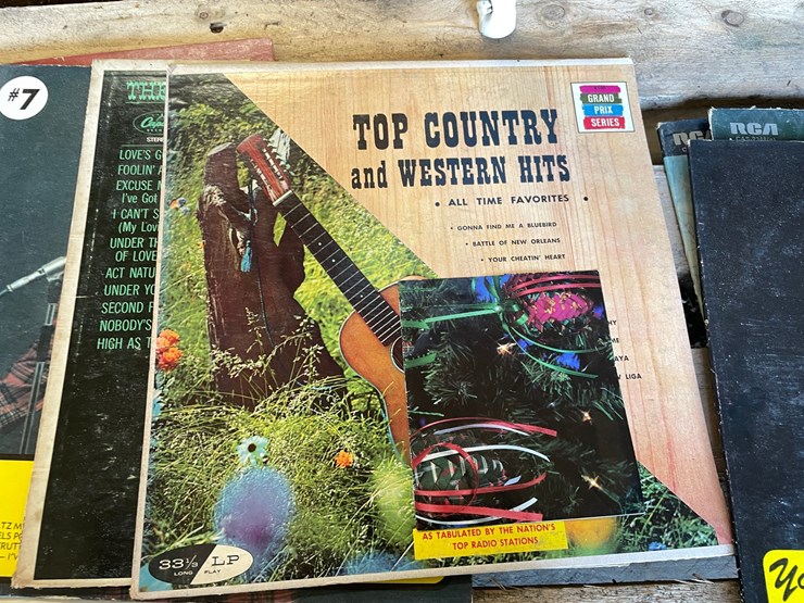 #4723-•-assortment-of-records-image-6