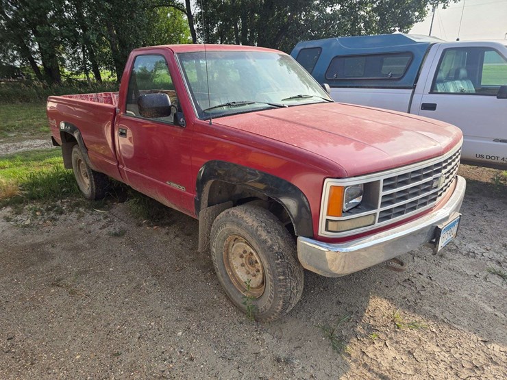 1989-chevrolet-cheyenne-3500-image-5