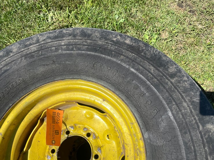 #4694-•-(2)-firestone-tires-image-5