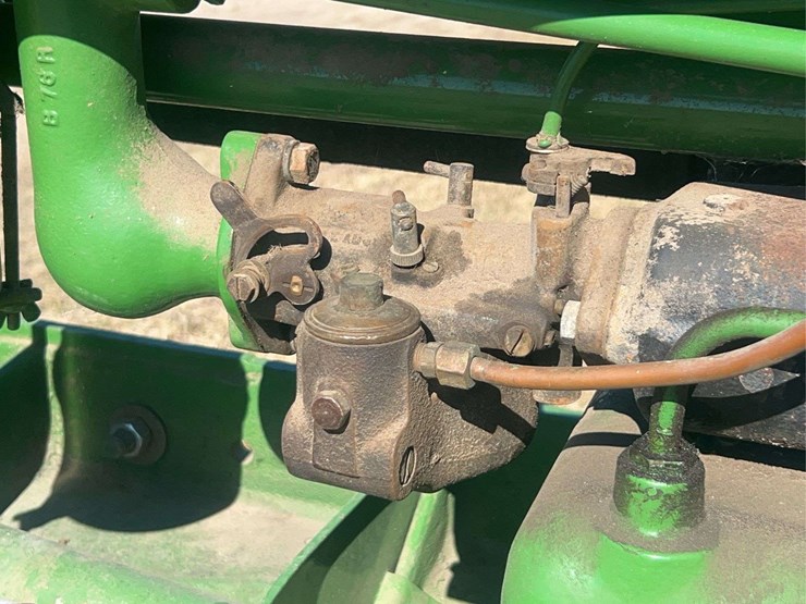 john-deere-model-b-image-65