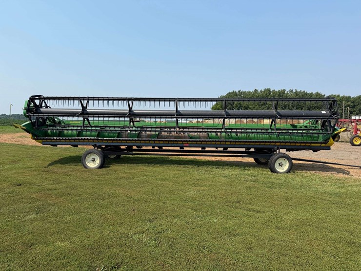 john-deere-630f-image-5