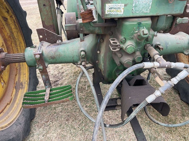 john-deere-model-a-image-35