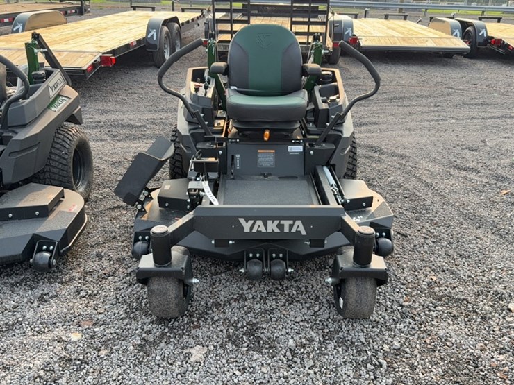 #3097-•-yakta-yxr-320-zero-turn-mower-image-2