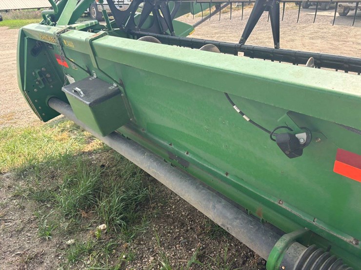 2009-john-deere-635f-image-18