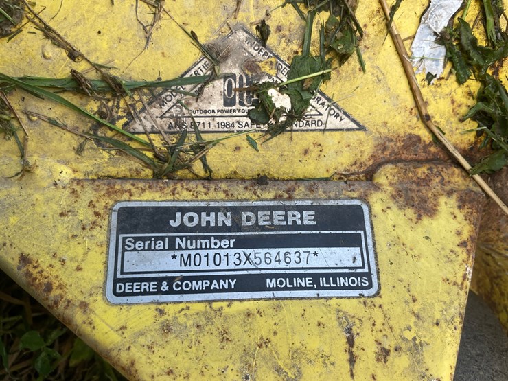 john-deere-318-image-10