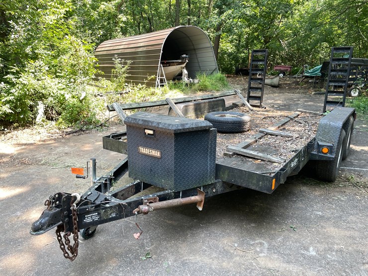 #7003-•-2000-felling-tandem-axle-trailer-(mn-title-in-delay)-image-1