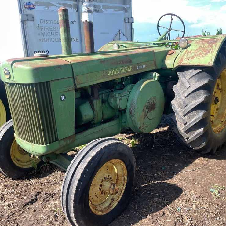 JOHN DEERE R