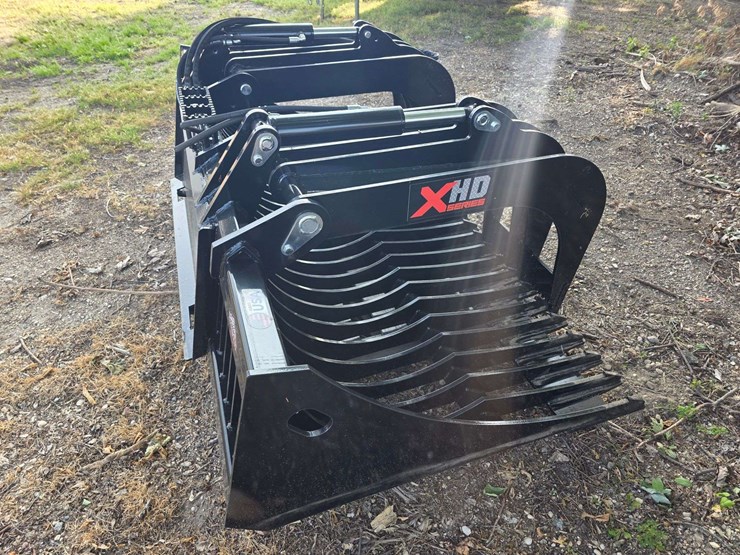 rock-solid-xhd-series-84”-heavy-duty-rock-bucket,-weights-1,700lbs,-made-from-½”-ar500-steel,-made-f-image-13