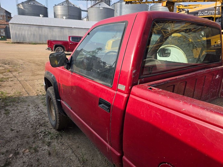 1989-chevrolet-cheyenne-3500-image-19