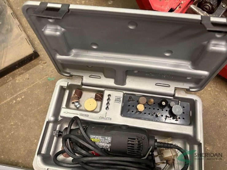 dremel-rotary-tools-and-ryobi-rotary-saw-image-2