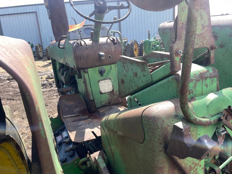 john-deere-3020-image-20