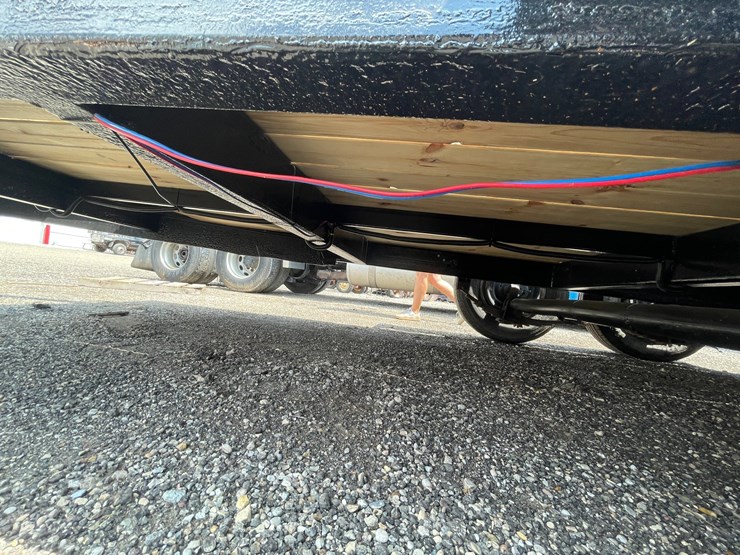 #2372-•-14'-tandem-axle-trailer-(no-title)-image-19