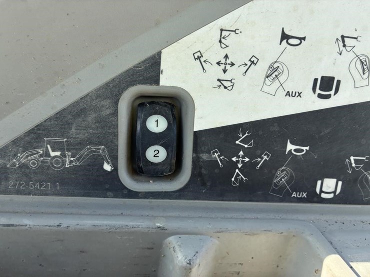 2008-caterpillar-430e-image-29