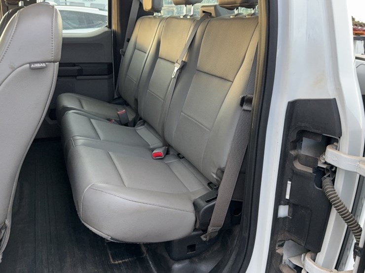 2015-ford-f150-image-18