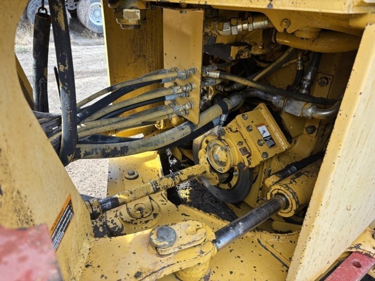 1995-deere-644g-image-15