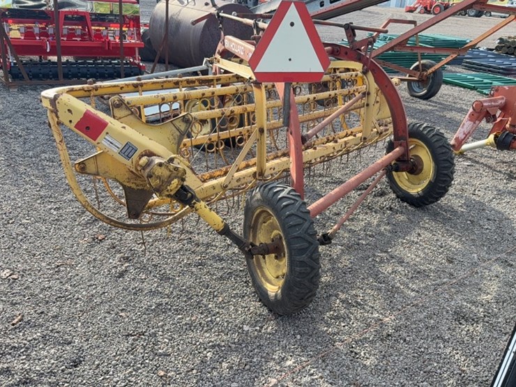 new-holland-256-image-5