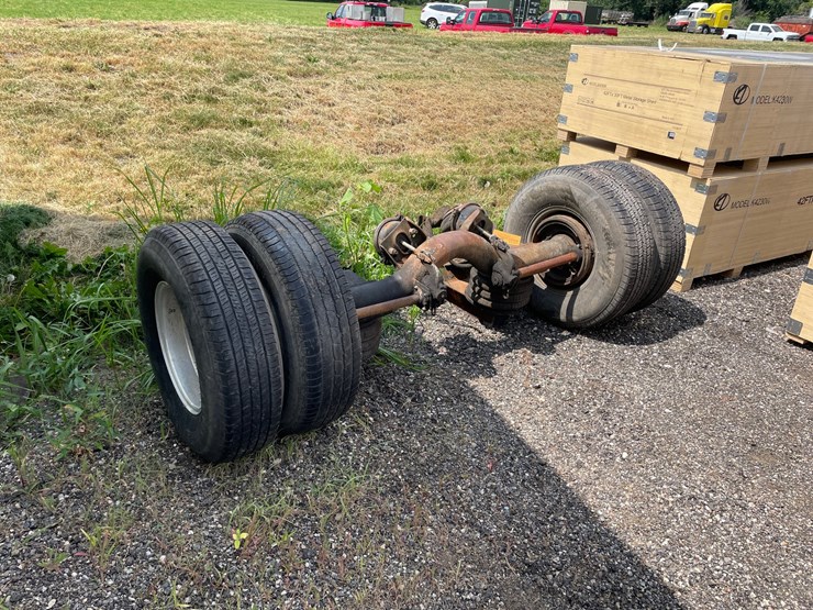 #4515-•-dump-truck-pusher-axle-image-3