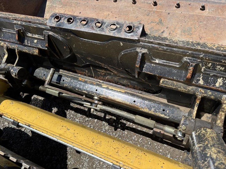 2018-yanmar-s220r-image-13