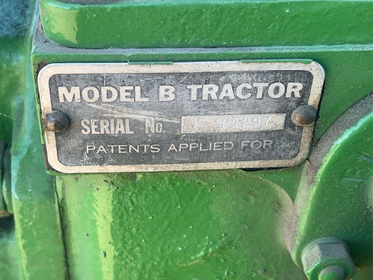john-deere-model-b-image-68