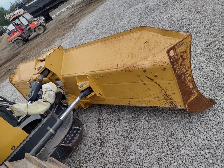 deere-550k-lgp-image-24