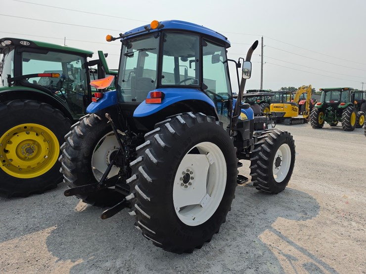 2010-new-holland-ts6020-image-15