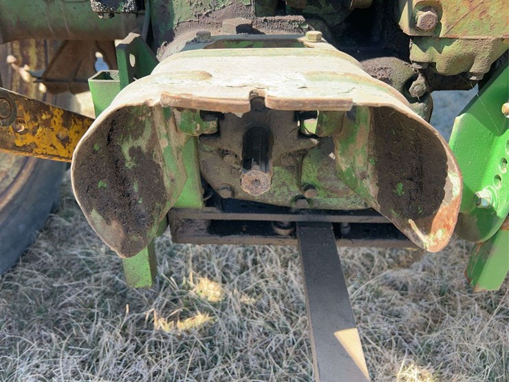 john-deere-530-image-39