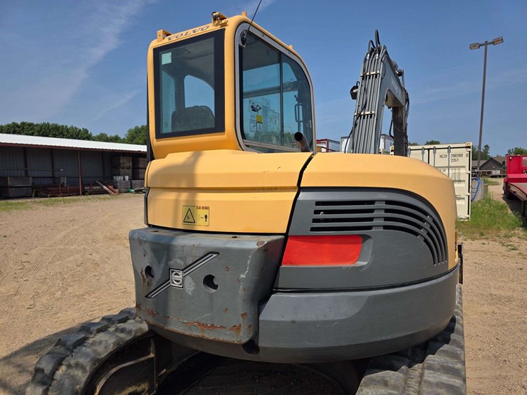 2007-volvo-ecr88-image-25