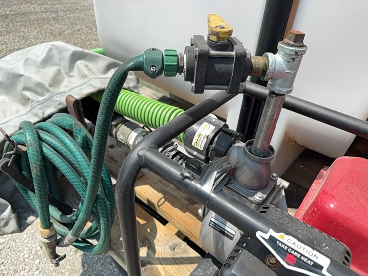 1200-gal.-banded-poly-nurse-wagon-image-20