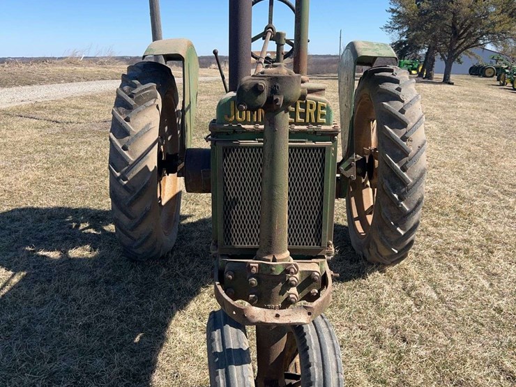 john-deere-model-b-image-8