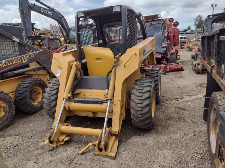 john-deere-270-image-2