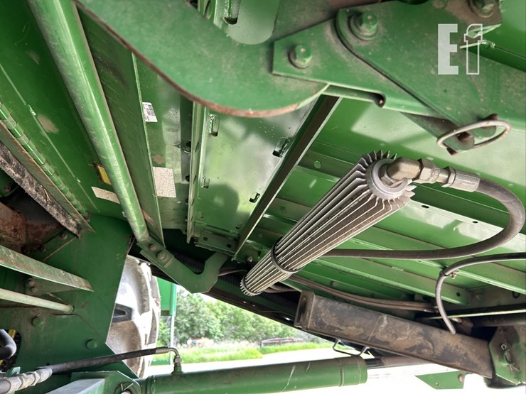2007-john-deere-9760-sts-image-23