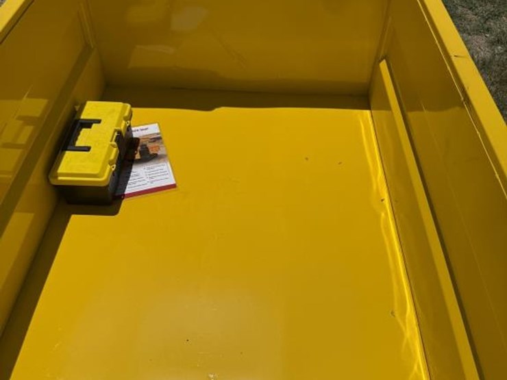 #239-•-crawler-dumper-w/-seat---cdws25-image-6