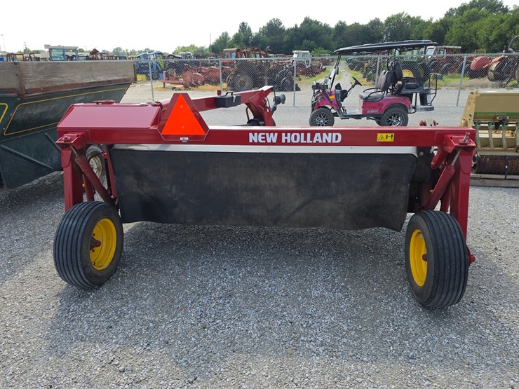 new-holland-210m-image-6