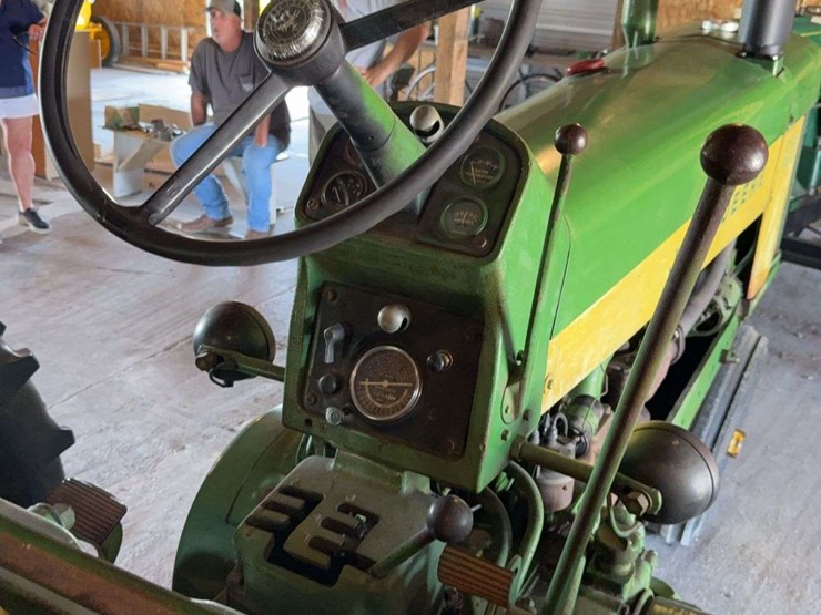 john-deere-530-image-42