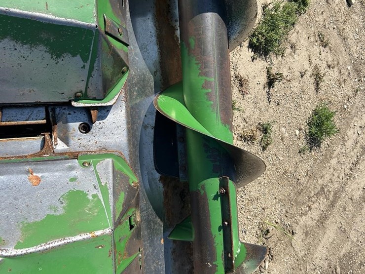 john-deere-843-image-12