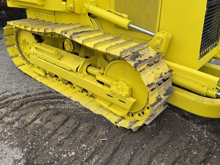 john-deere-450-image-5