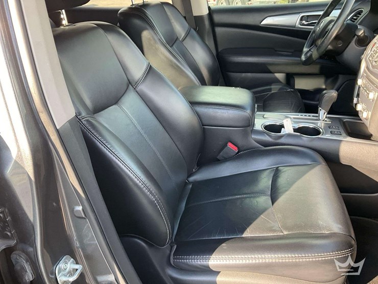 2018-nissan-pathfinder-image-21