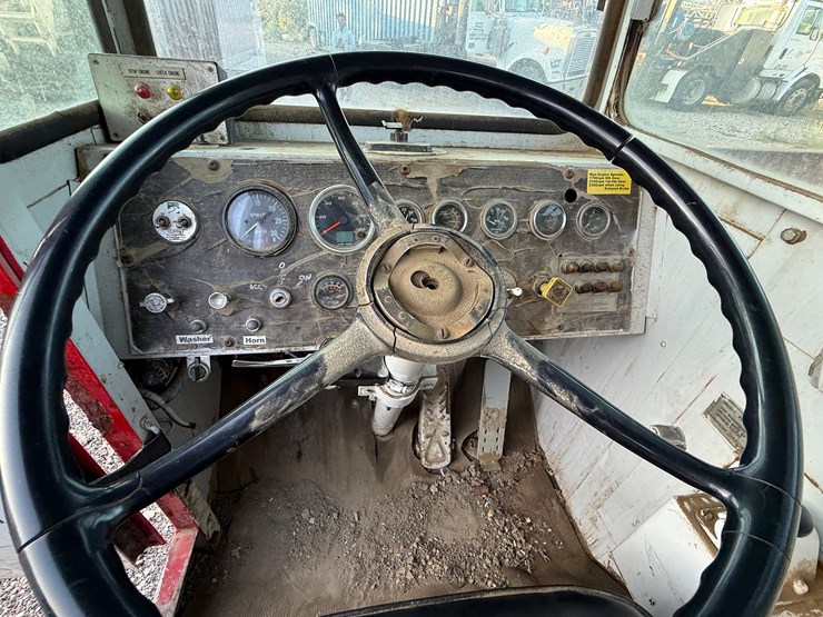 1979-franks-explorer-iii-1287/160-dtd-ht-96’-215k-4-axle-well-service-workover-rig-image-43