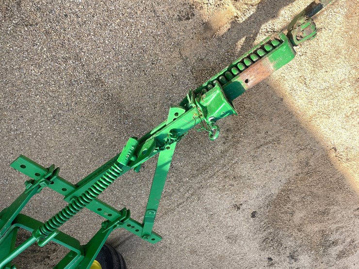 #4684-•-john-deere-sinlge-bottom-plow-image-11