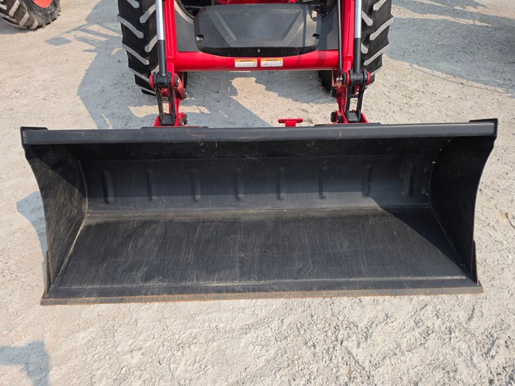 2021-massey-ferguson-4710-image-3
