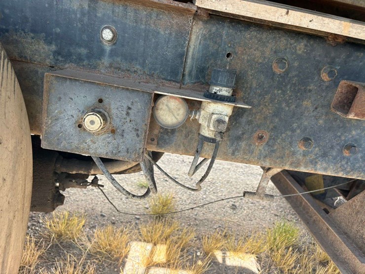 1986-mack-valueliner-image-22