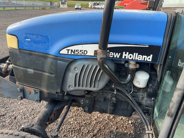 new-holland-tn55d-image-13