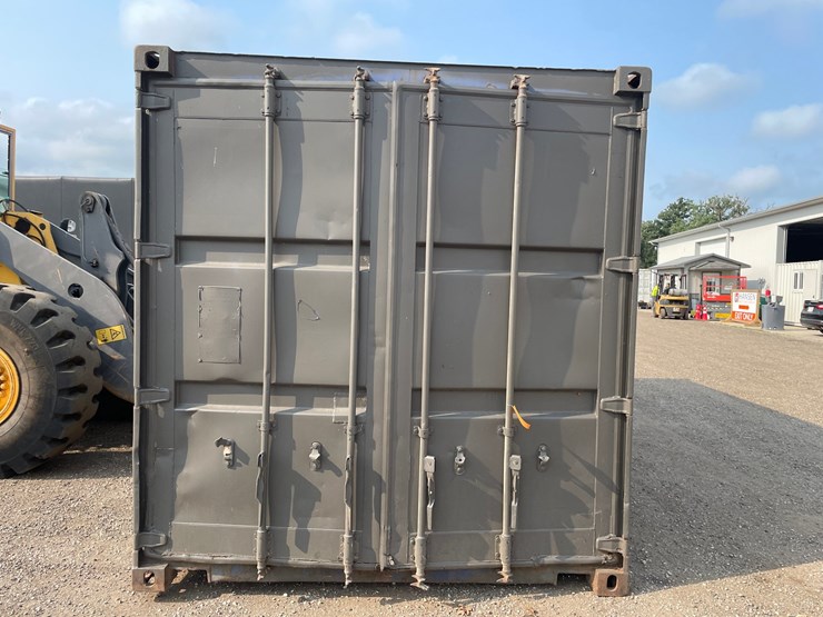 #2360-•-20'-shipping-container-image-5