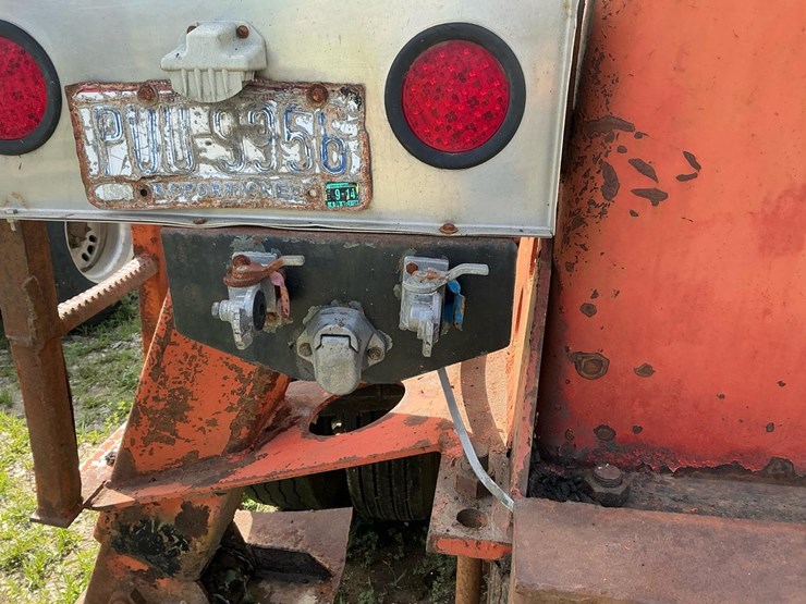 1994-mack-rd688s-image-75