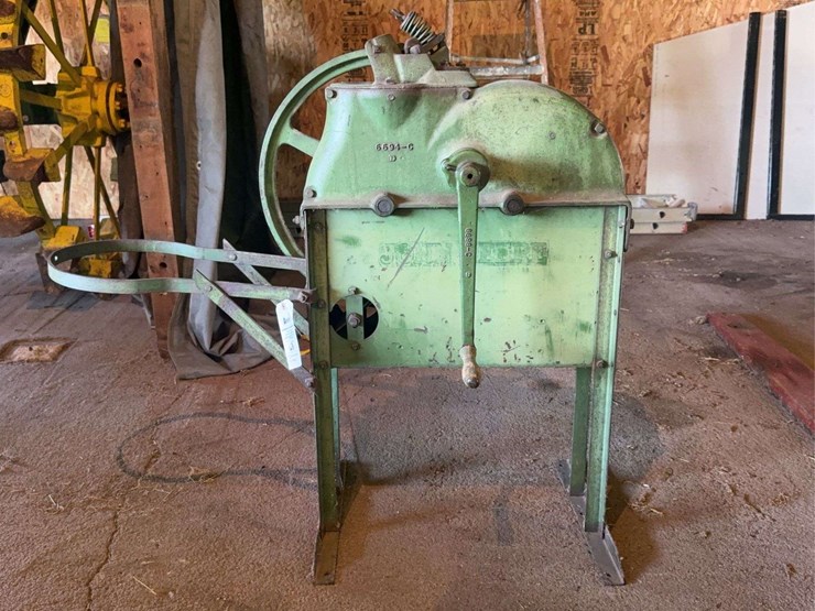 john-deere-1b-corn-sheller-image-1
