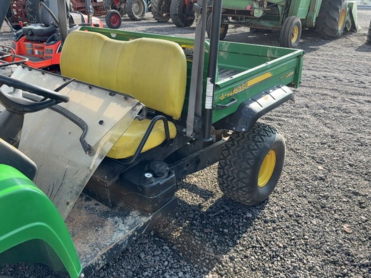 2012-john-deere-gator-image-12