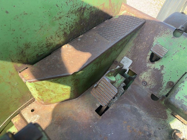 john-deere-720-image-76