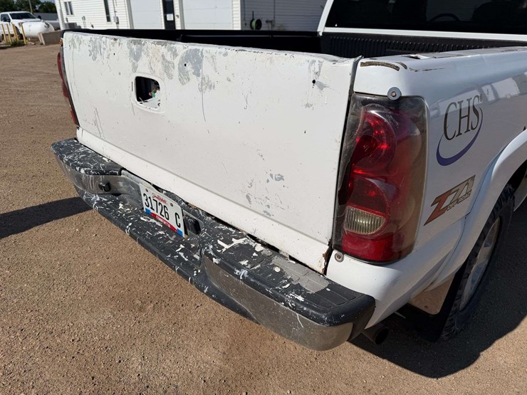 2006-chevrolet-1500-image-19