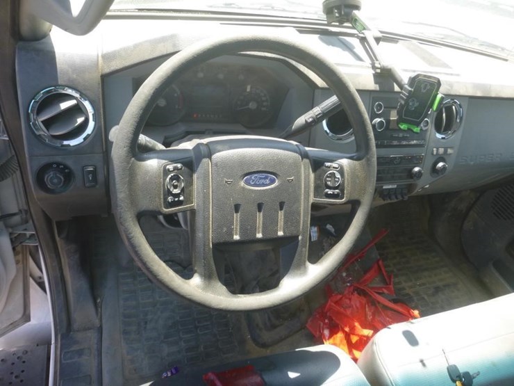 2017-ford-f650-image-15